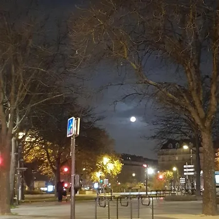 营地 Immeuble Cours De Vincennes